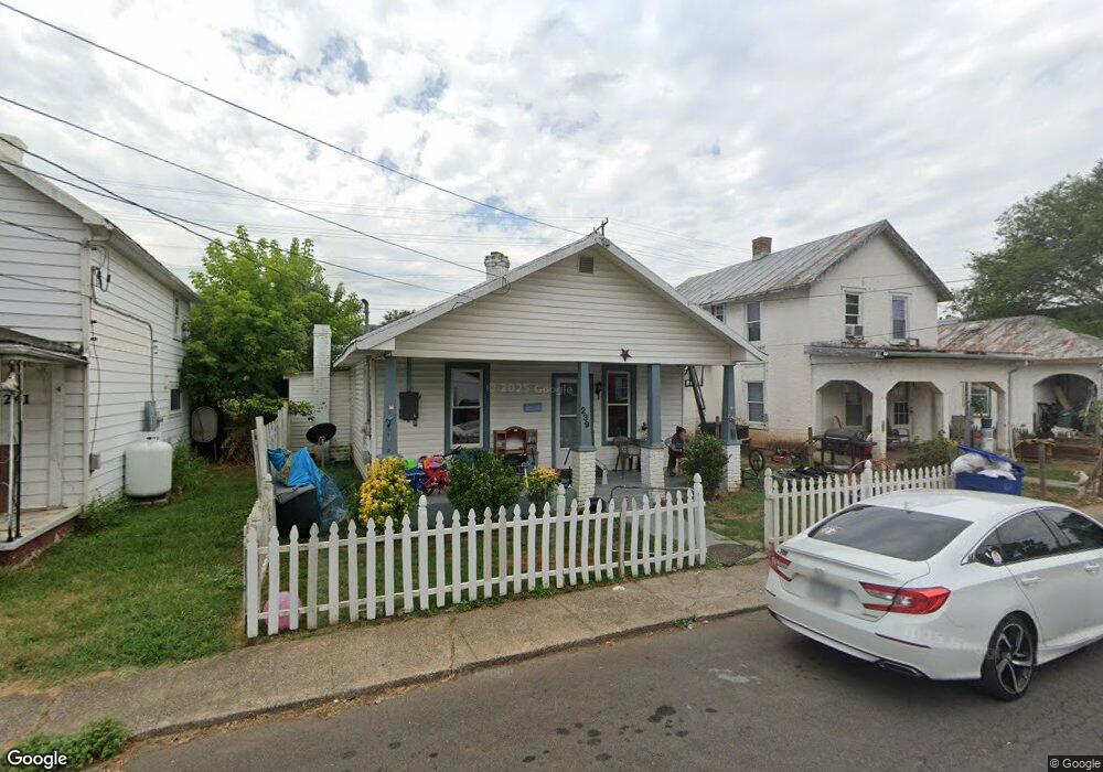 239 Short St, Front Royal, VA 22630 - photo 1