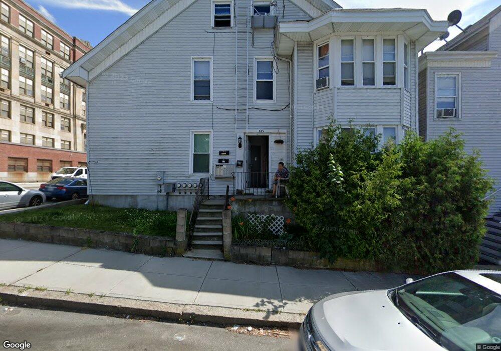 285 Locust St unit 3, Fall River, MA 02720 - photo 1