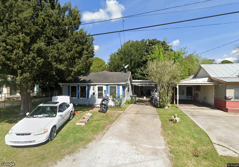 1224 Weeks St, New Iberia, LA 70560 - photo 1