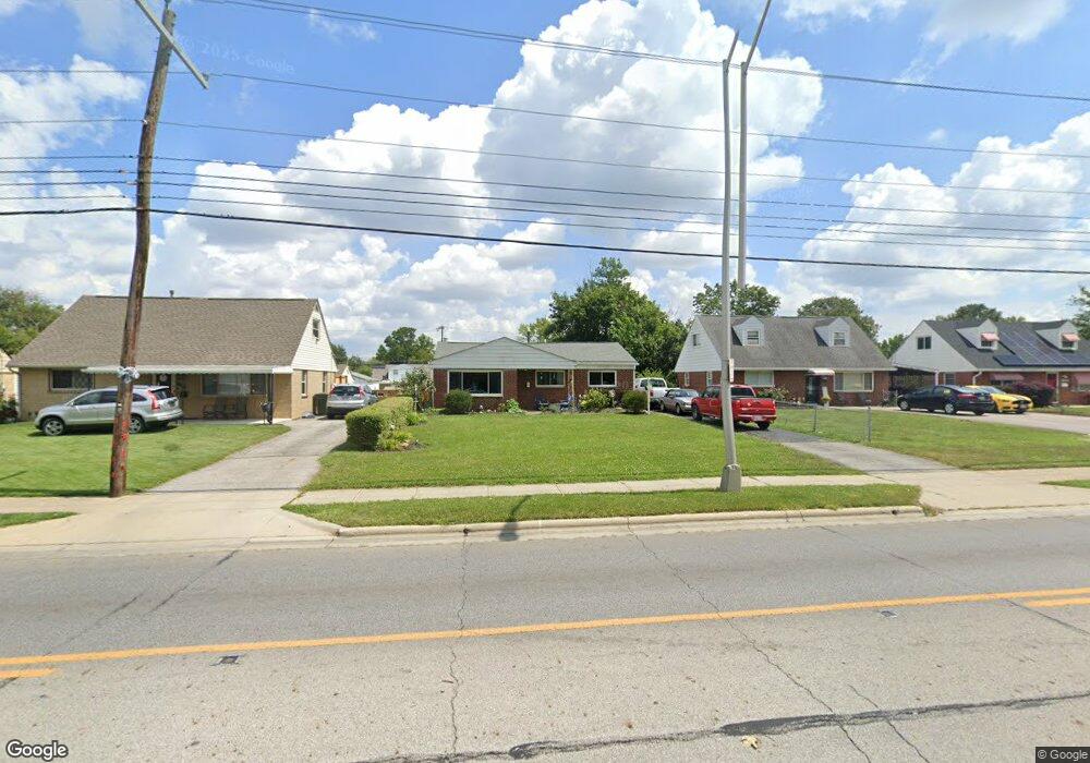 810 Demorest Rd, Columbus, OH 43204 - photo 1