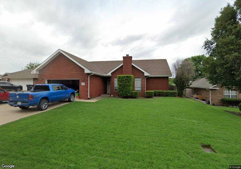 1909 Persimmon Ln, Ardmore, OK 73401 - photo 1