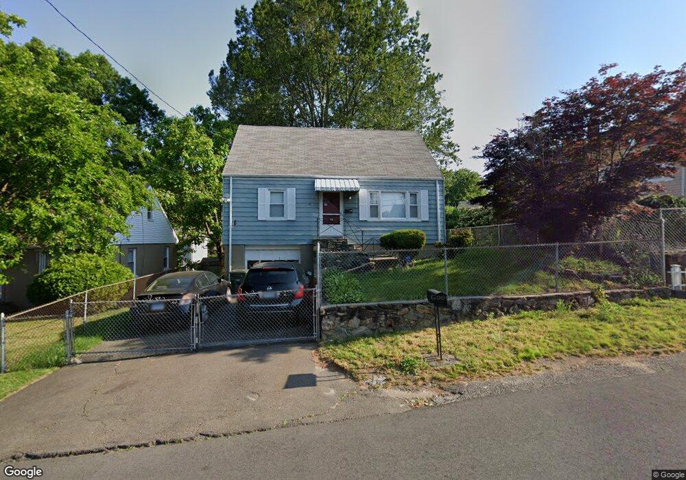 106 Alba Ave, Bridgeport, CT 06606 - photo 1