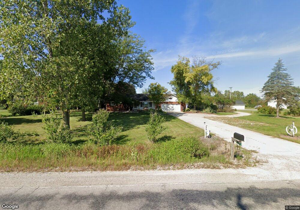 10685 Grafton Rd, Carleton, MI 48117 - photo 1
