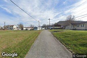 125 River Rd, Vanceburg, KY 41179