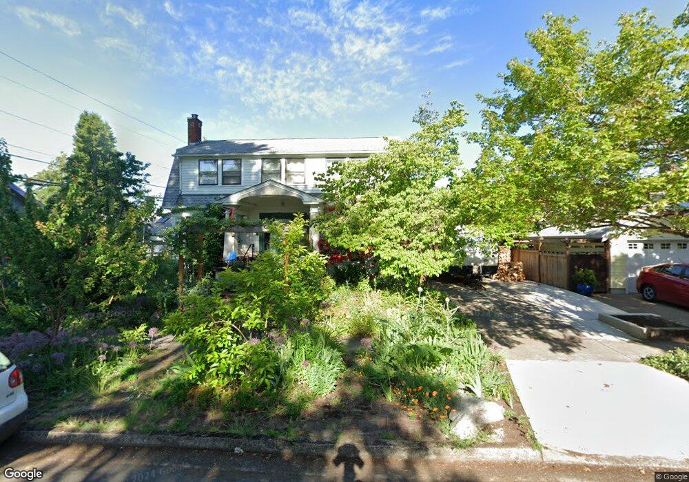 1036 Adams St, Eugene, OR 97402 - photo 1