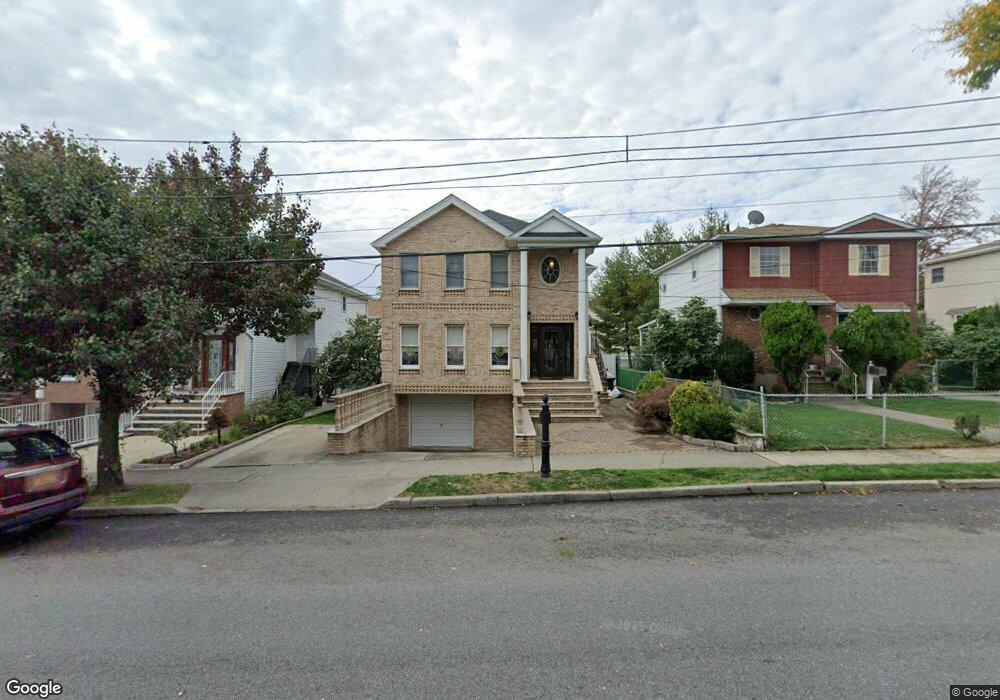 1102 Arden Ave, Staten Island, NY 10312 - photo 1