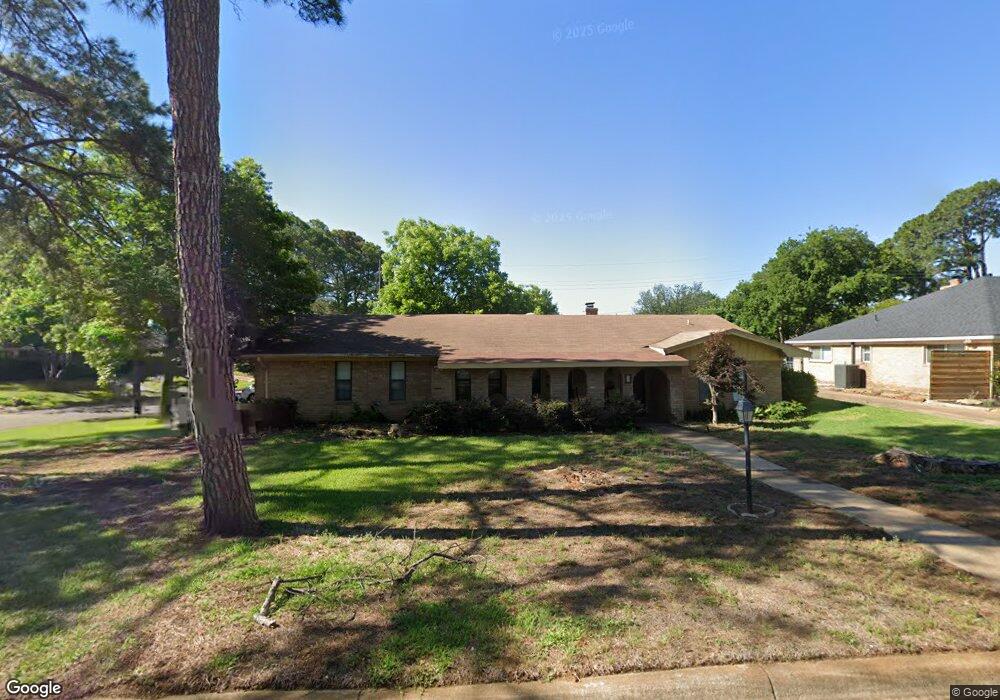 54 Devonshire Dr, Bedford, TX 76021 - photo 1