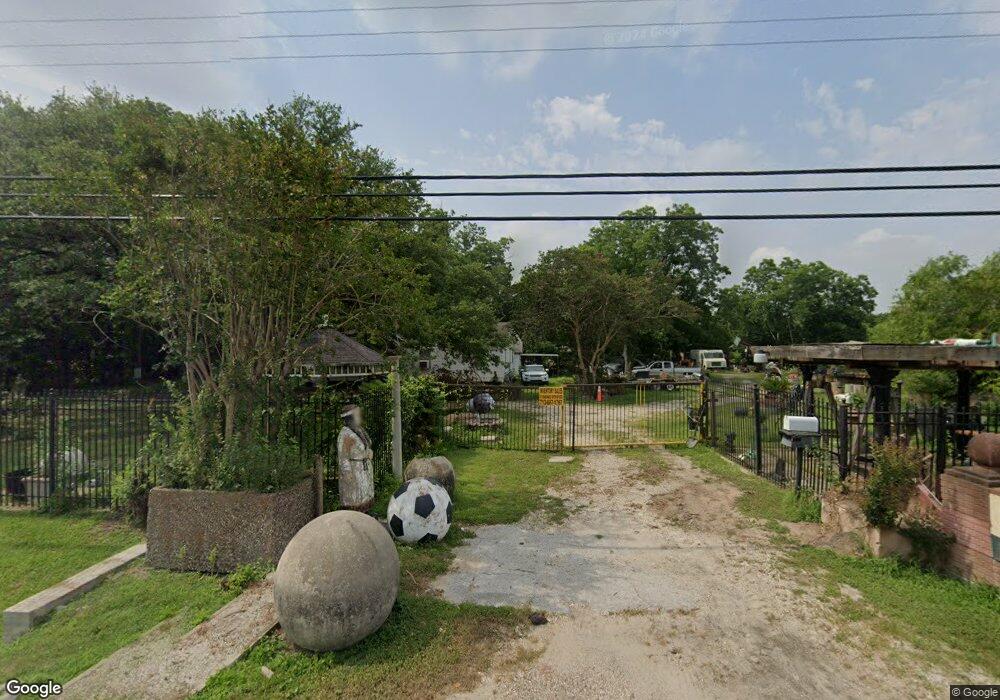 4914 Langley Rd, Houston, TX 77093 - photo 1
