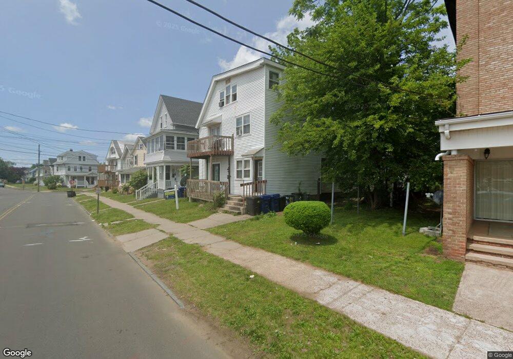 331 Center St unit 333 center st, West Haven, CT 06516 - photo 1