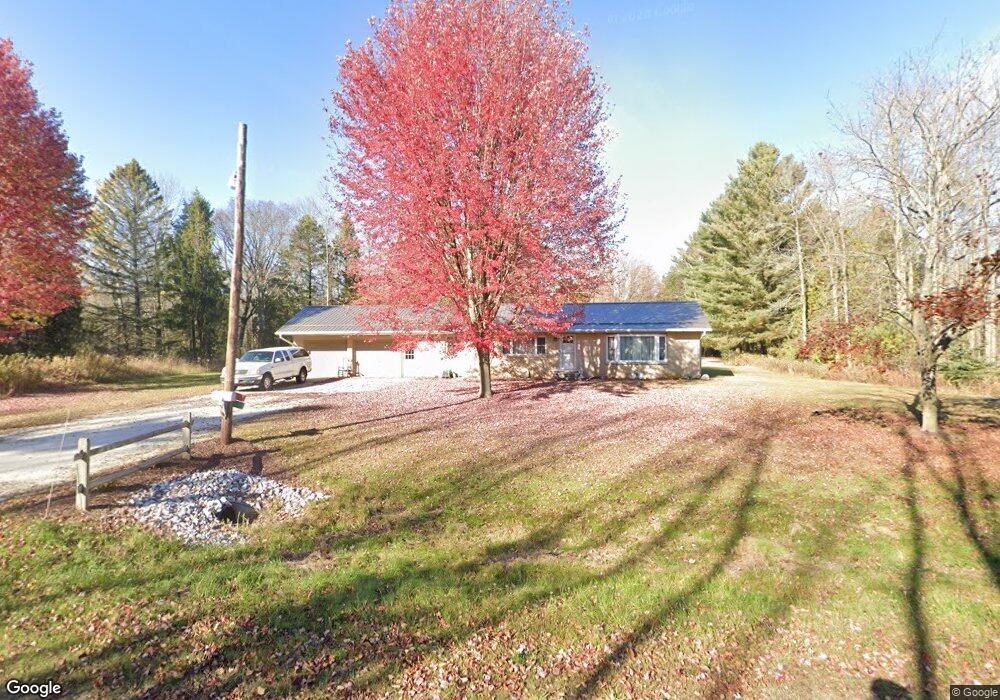 2710 E Goodwin Rd, Manitowoc, WI 54220 - photo 1