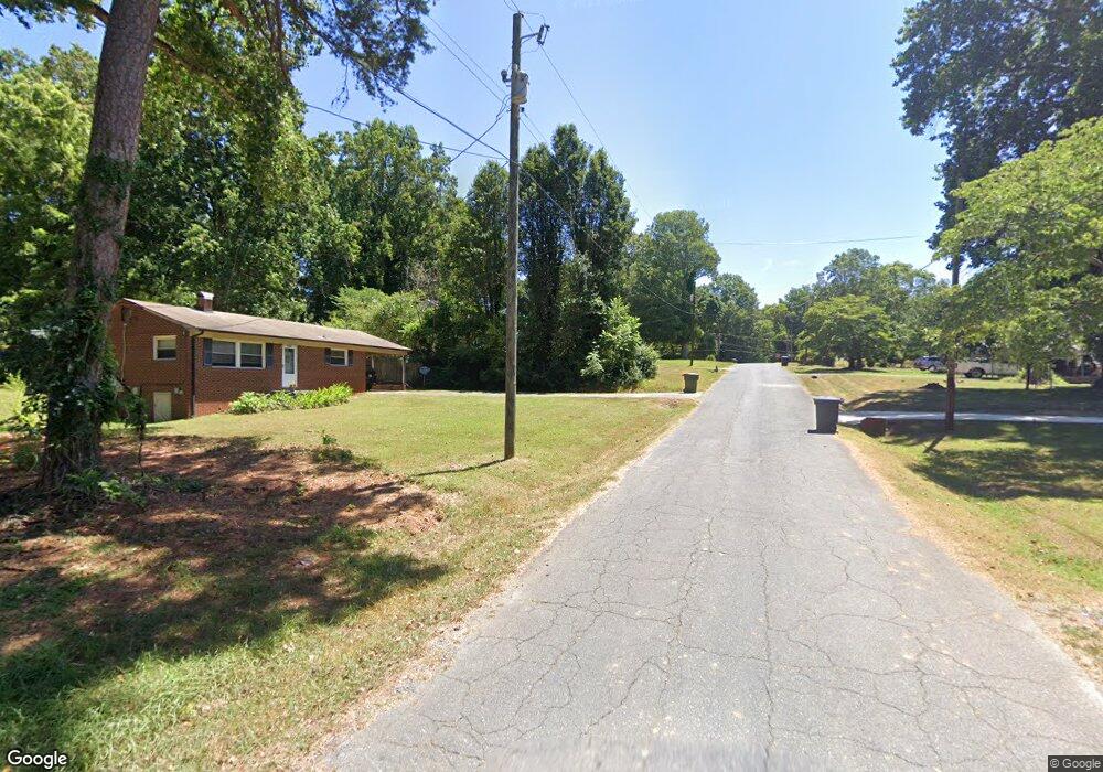 1318 Sunset Ave, Asheboro, NC 27205 - photo 1
