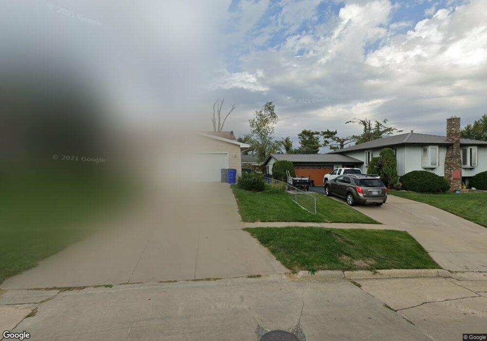 2920 Wilson Ave SW, Cedar Rapids, IA 52404 - photo 1