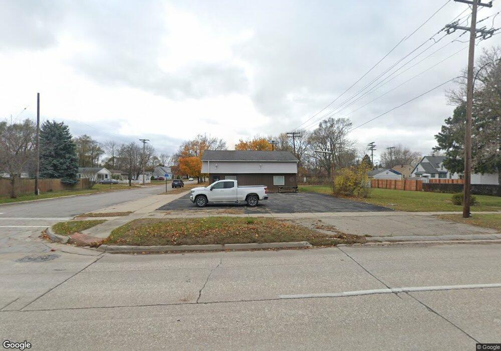 2019 10th St, Port Huron, MI 48060 - photo 1