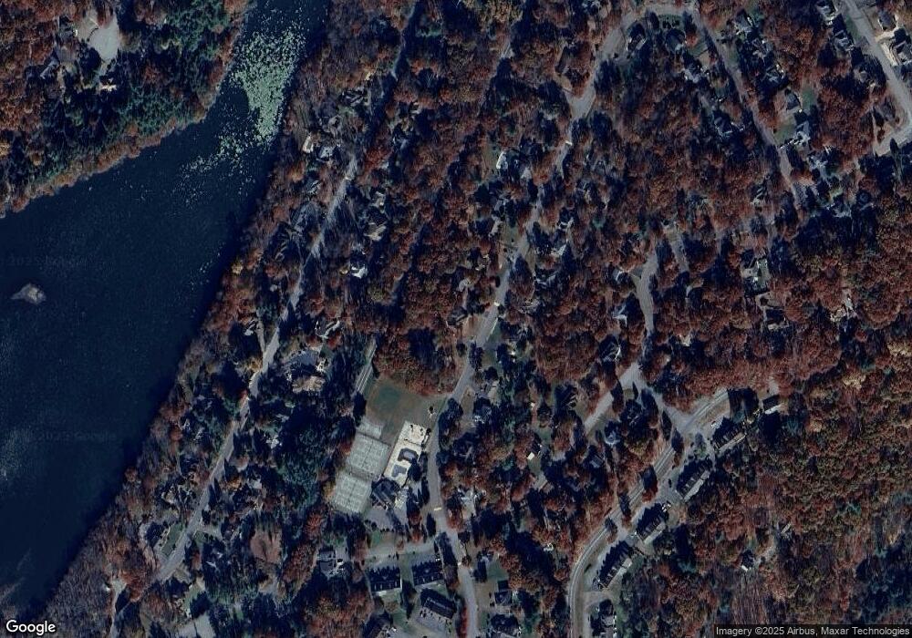 347 Escoll Dr, East Stroudsburg, PA 18301 - photo 1