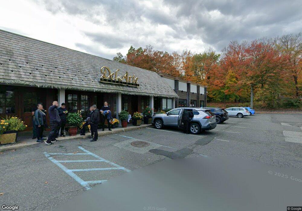 20 Mountain View Ave, Orangeburg, NY 10962 - photo 1