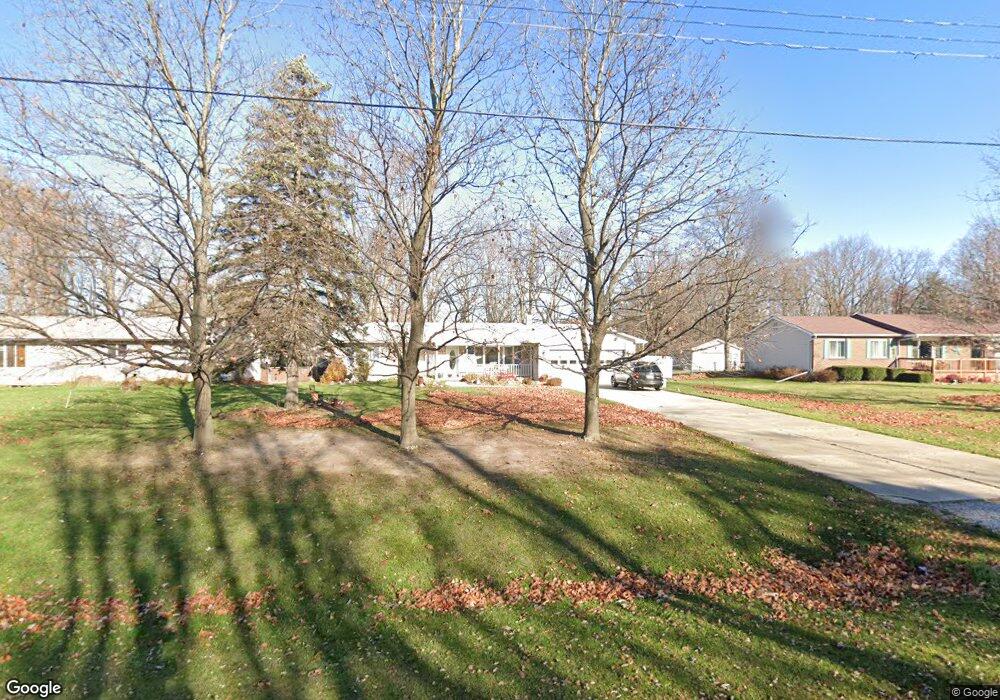 1101 Ransom Dr, Flint, MI 48507 - photo 1