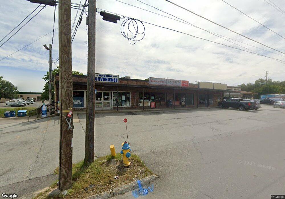 264 Main Dunstable Rd unit End Unit, Nashua, NH 03062 - photo 1