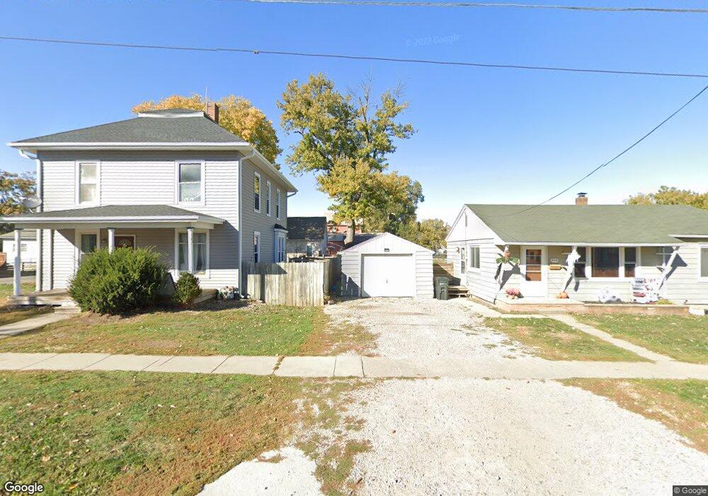 500 N 3rd Ave E, Newton, IA 50208 - photo 1