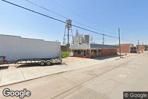 922 N Main, Canton, OK 73724