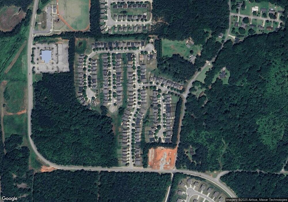 332 Clover Brook Dr, Locust Grove, GA 30248 - photo 1