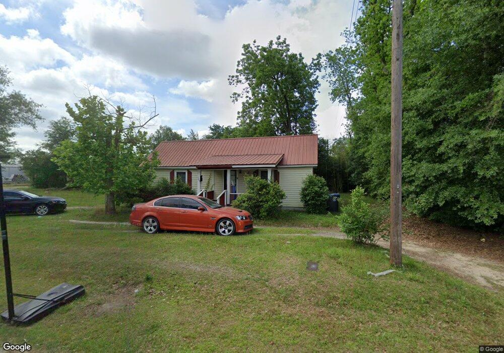 709 E Altamaha St, Fitzgerald, GA 31750 - photo 1