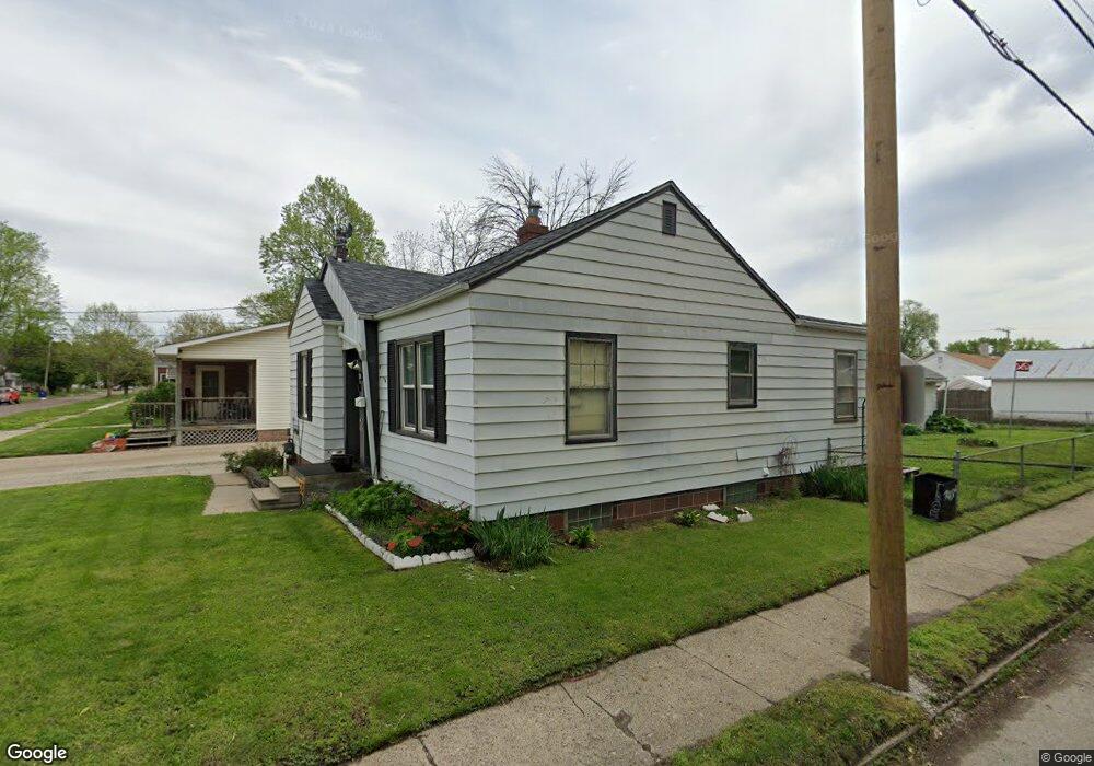 2301 Des Moines St, Des Moines, IA 50317 - photo 1