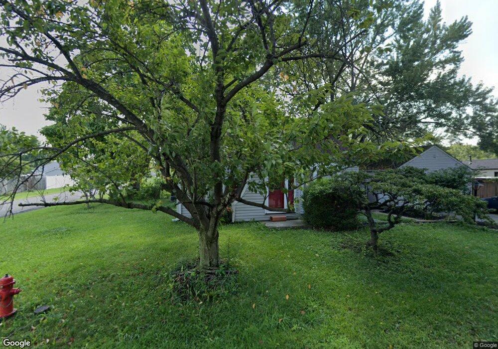 340 Fernhill Ave, Columbus, OH 43228 - photo 1