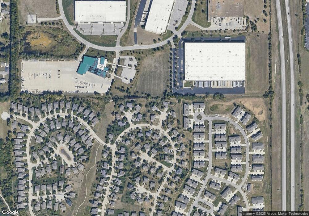 8711 Dunraven St, Lenexa, KS 66227 - photo 1