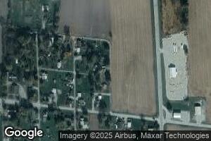427 E Main St, Hidalgo, IL 62432