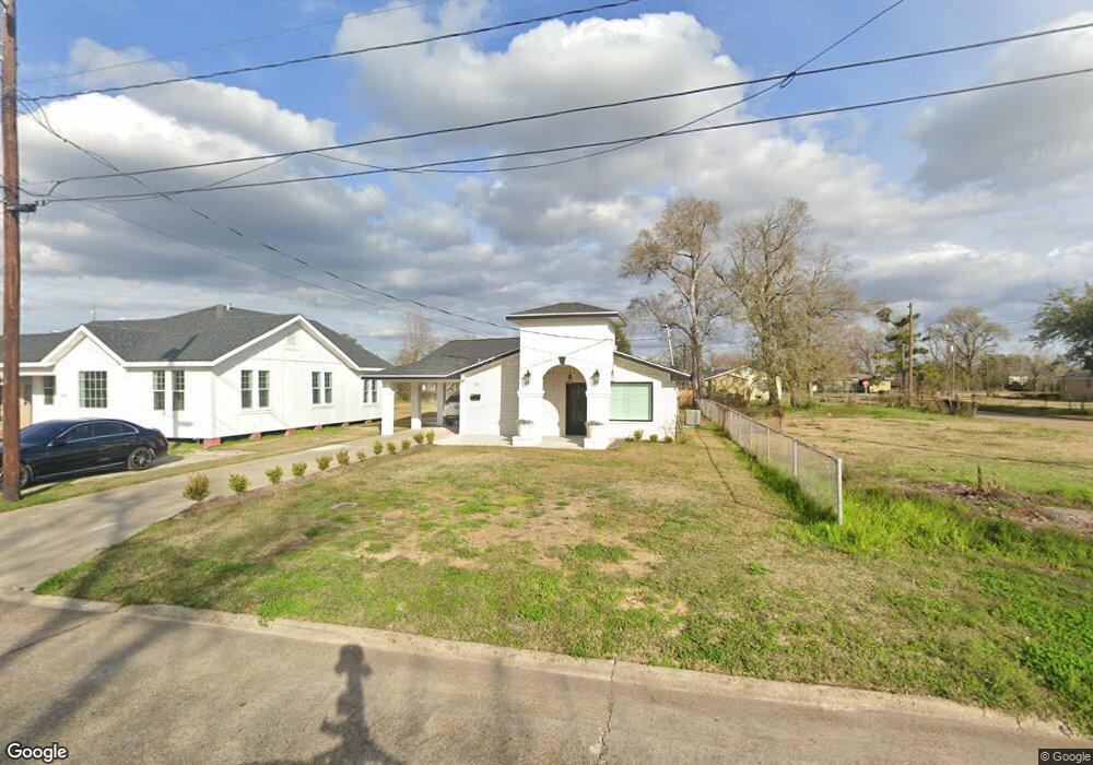 307 Maple St, Lake Charles, LA 70601 - photo 1