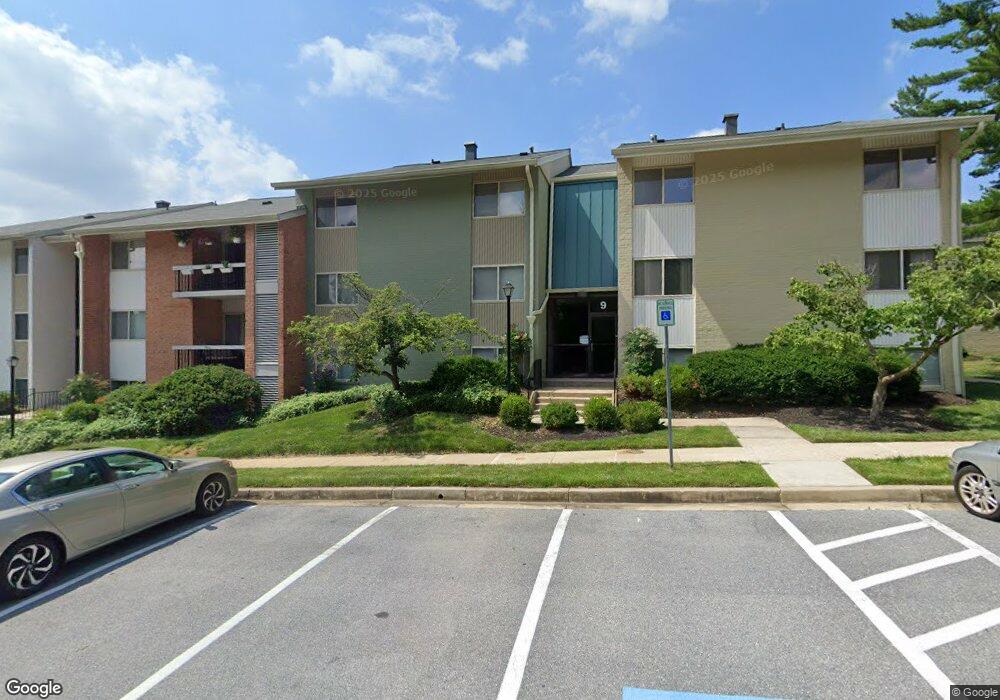 9 Ruxview Ct unit 302, Towson, MD 21204 - photo 1