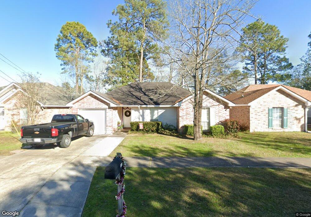 348 E Suncrest Loop, Slidell, LA 70458 - photo 1
