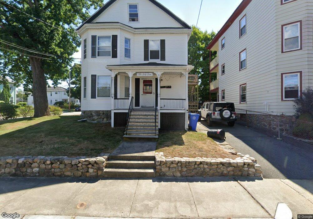 267 Robbins St unit 2, Waltham, MA 02453 - photo 1