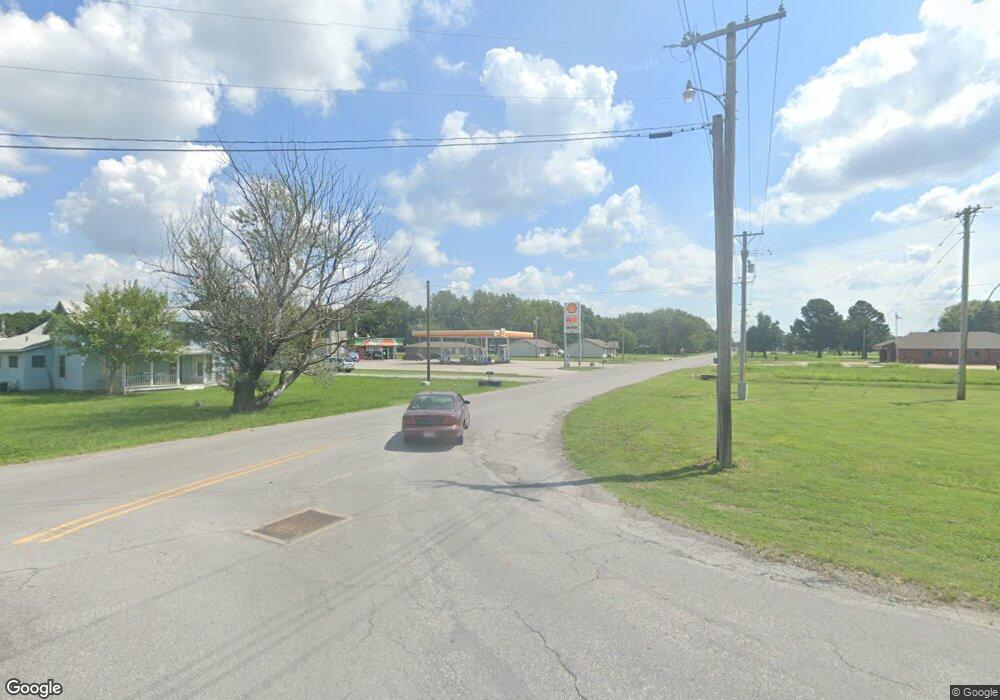 917 W Main St, Gentry, AR 72734 - photo 1