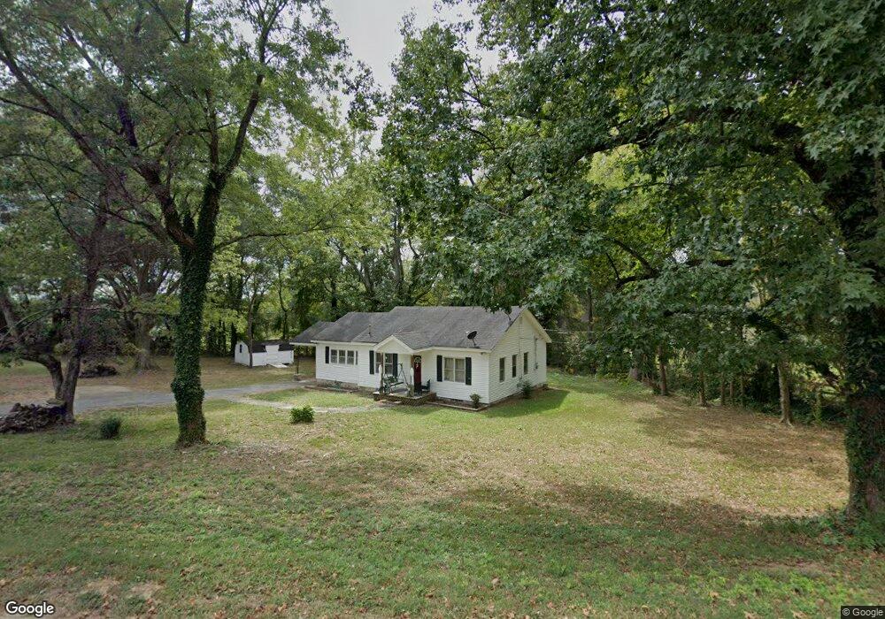 817 E Line St, Calhoun, GA 30701 - photo 1