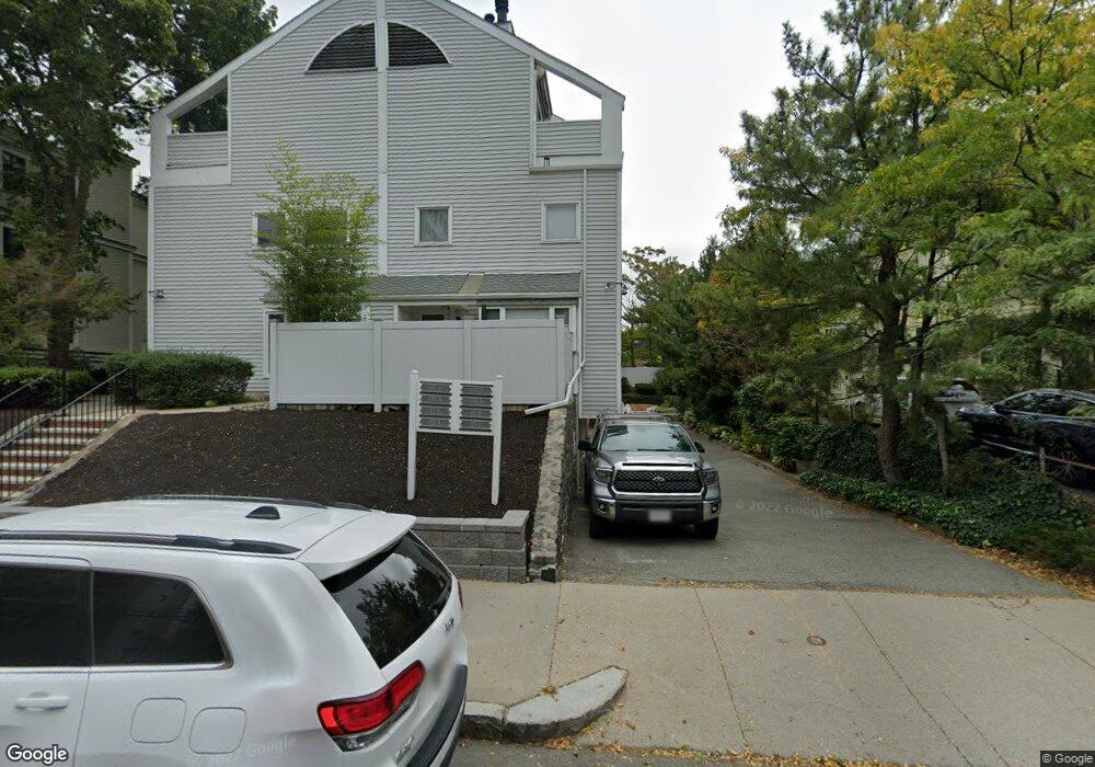 111A Centre St unit A, Brookline, MA 02446 - photo 1