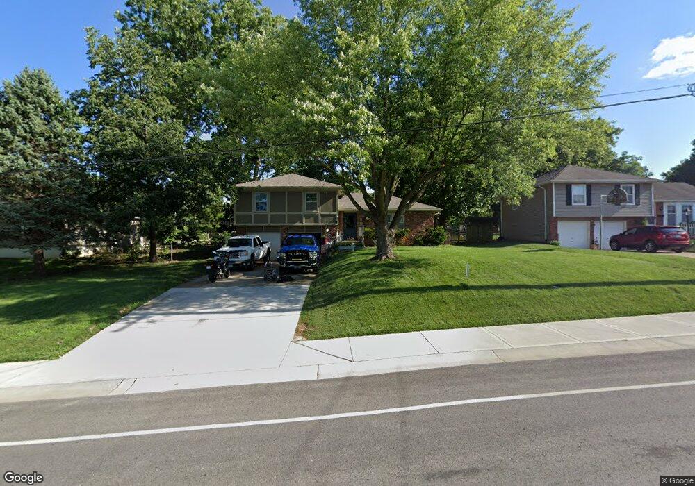 9703 W 55th St, Shawnee, KS 66203 - photo 1