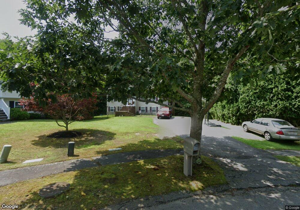 37 Schooner Dr, South Dartmouth, MA 02748 - photo 1