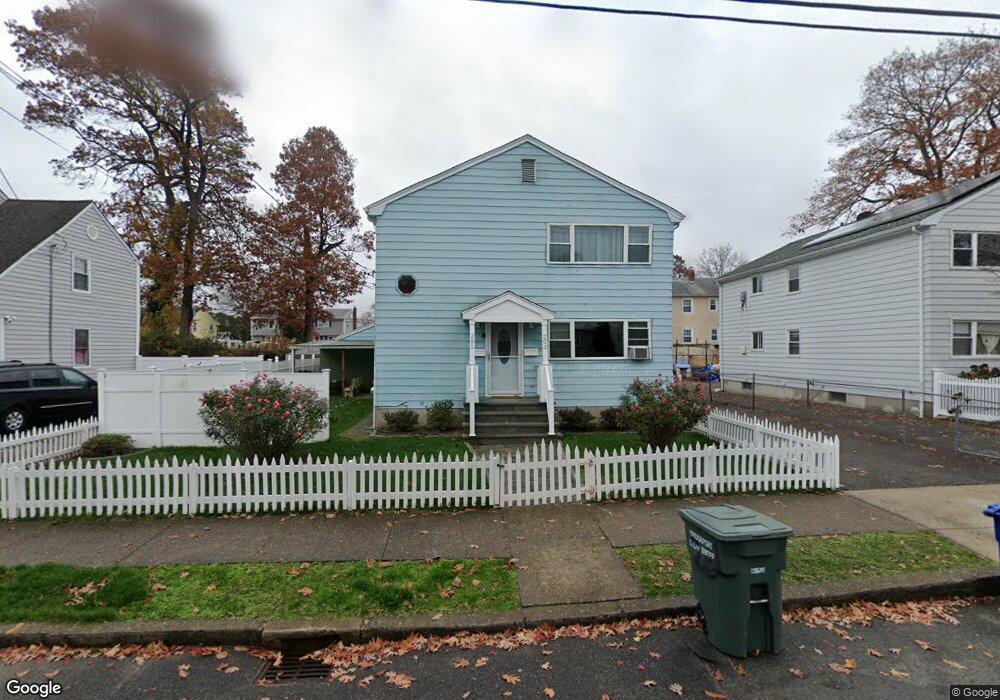 201 Ruth St, Bridgeport, CT 06606 - photo 1