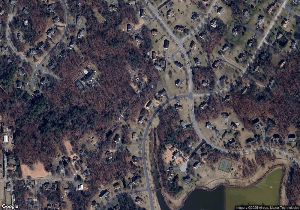 7512 Lake Glen Dr, Glenn Dale, MD 20769 - photo 1