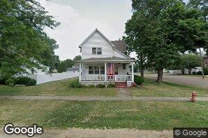 411 S 3rd Ave, Forreston, IL 61030