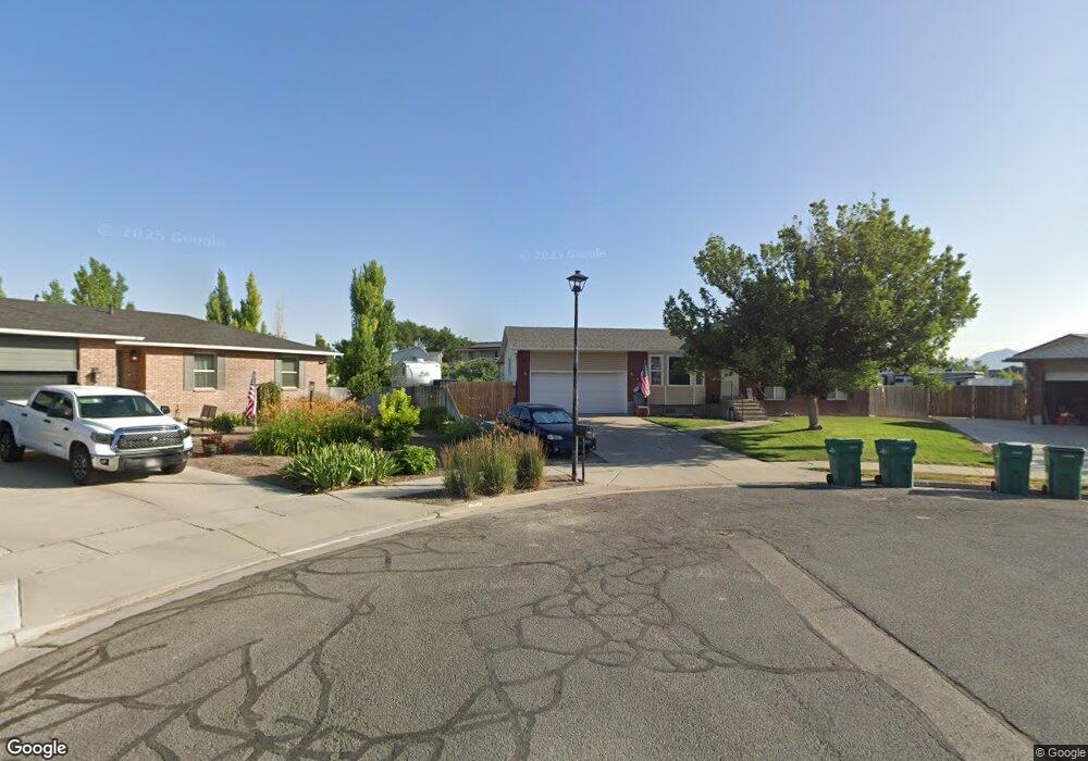 12086 S 1900 W, Riverton, UT 84065 - photo 1