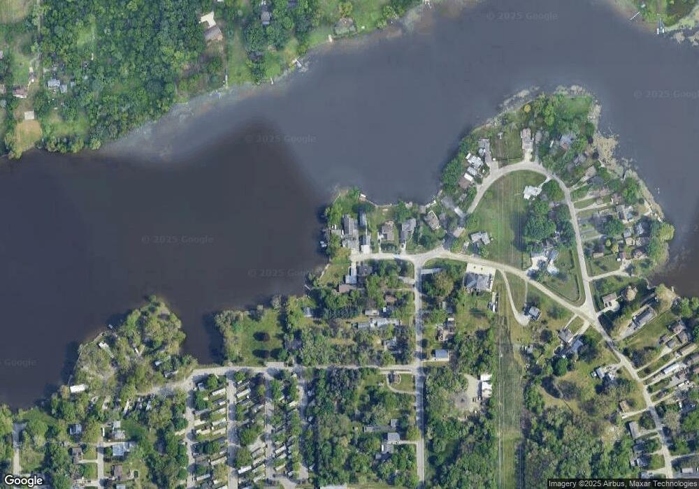 3503 S Kearsley Blvd, Flint, MI 48506 - photo 1