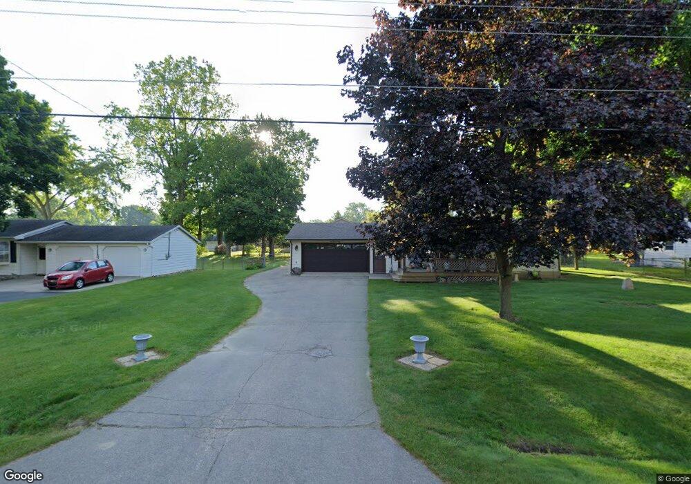 11140 Langdon Dr, Clio, MI 48420 - photo 1