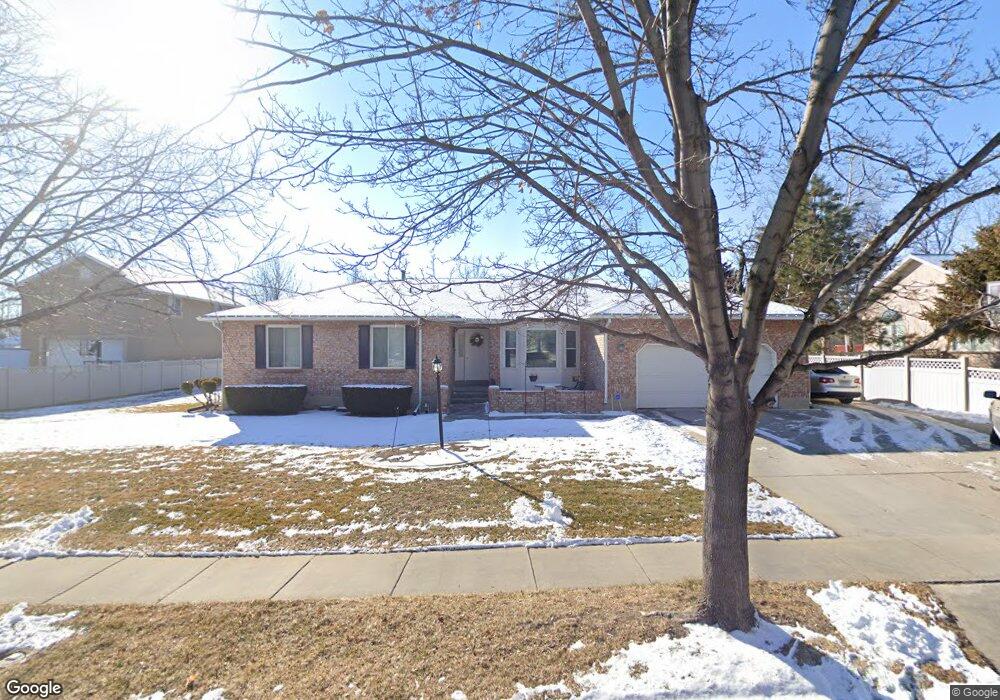 2593 Winding Way, South Jordan, UT 84095 - photo 1