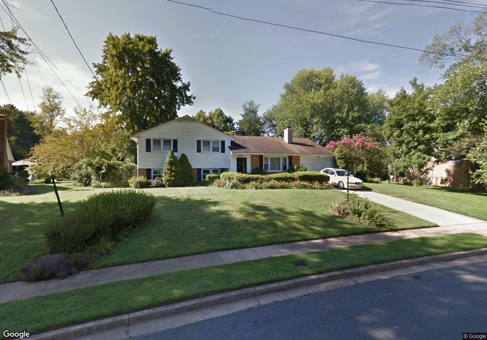 10707 Almond St, Fairfax, VA 22032 - photo 1