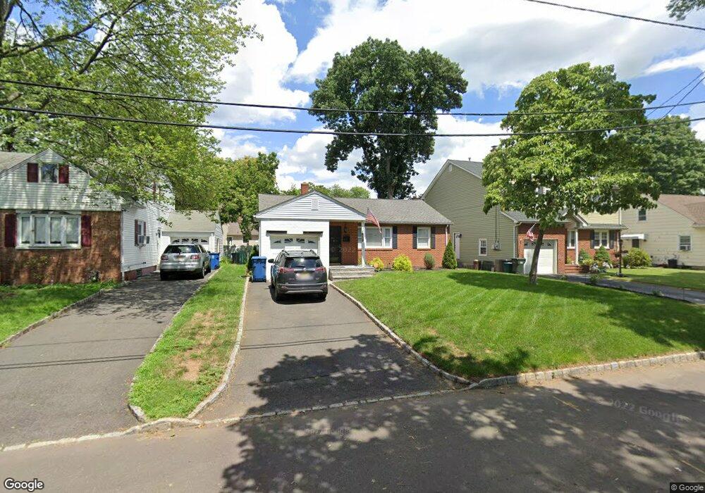 327 Hoe Ave, Scotch Plains, NJ 07076 - photo 1