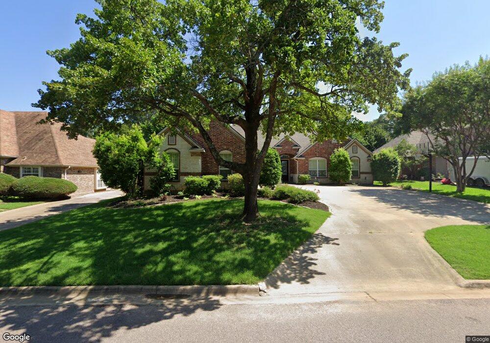 10 Whispering Oaks Dr, Denison, TX 75020 - photo 1