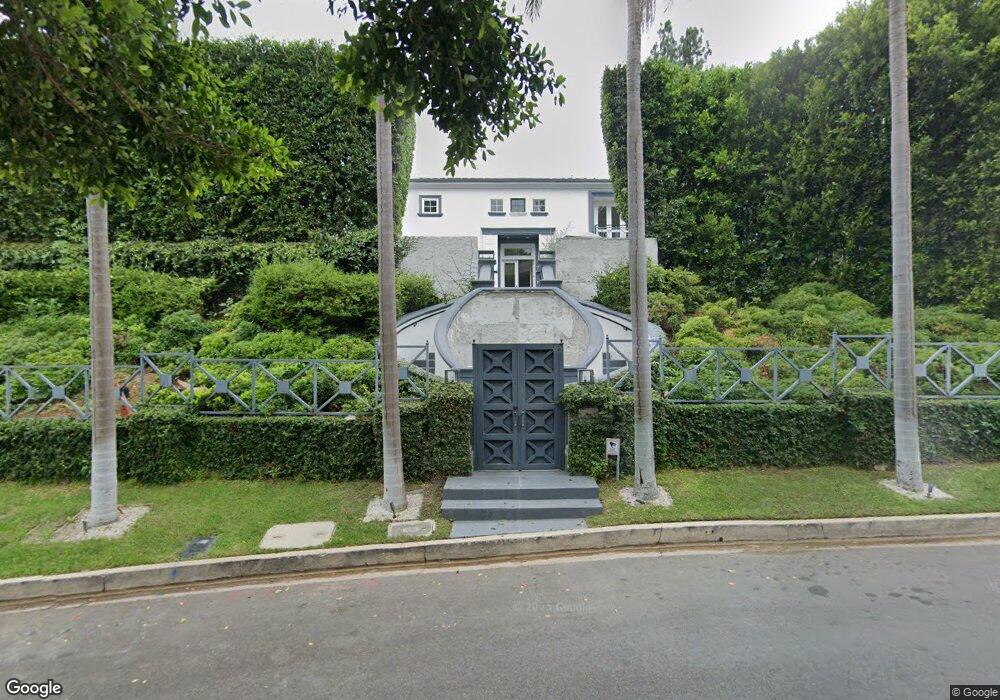 1041 Laurel Way unit ID1042979P, Beverly Hills, CA 90210 - photo 1