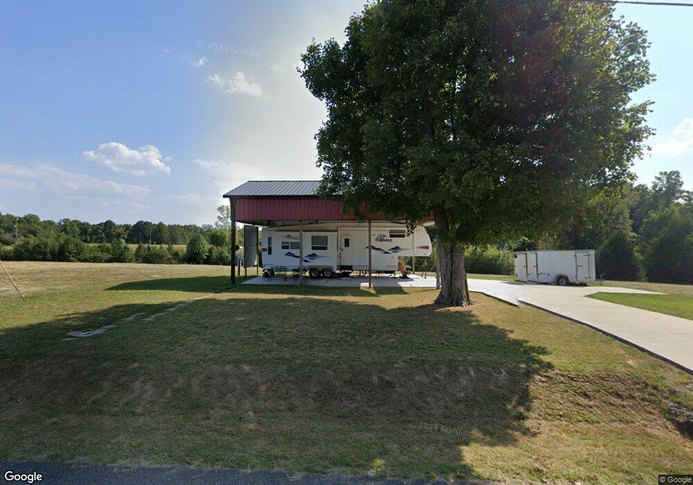 176 Humphrey Rd, Walling, TN 38587 - photo 1